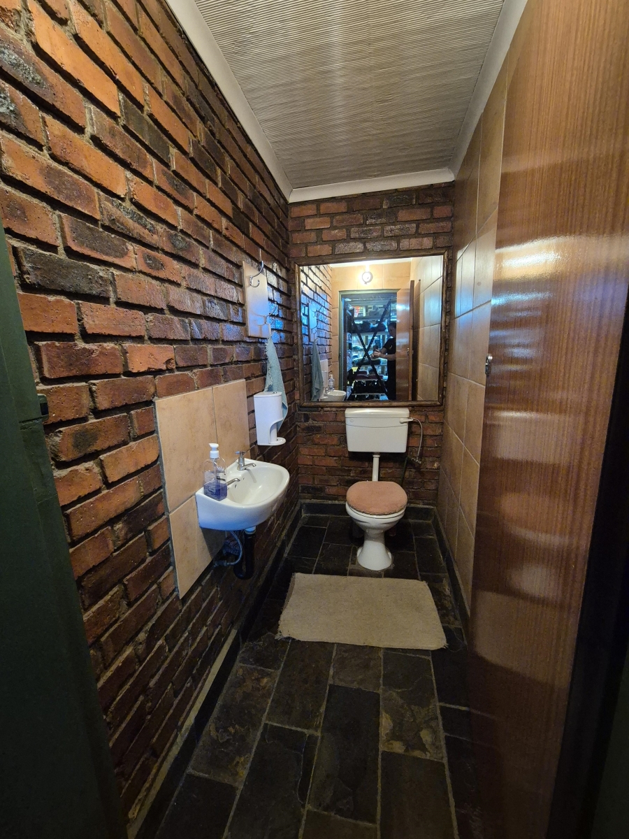 4 Bedroom Property for Sale in Wolmaransstad North West